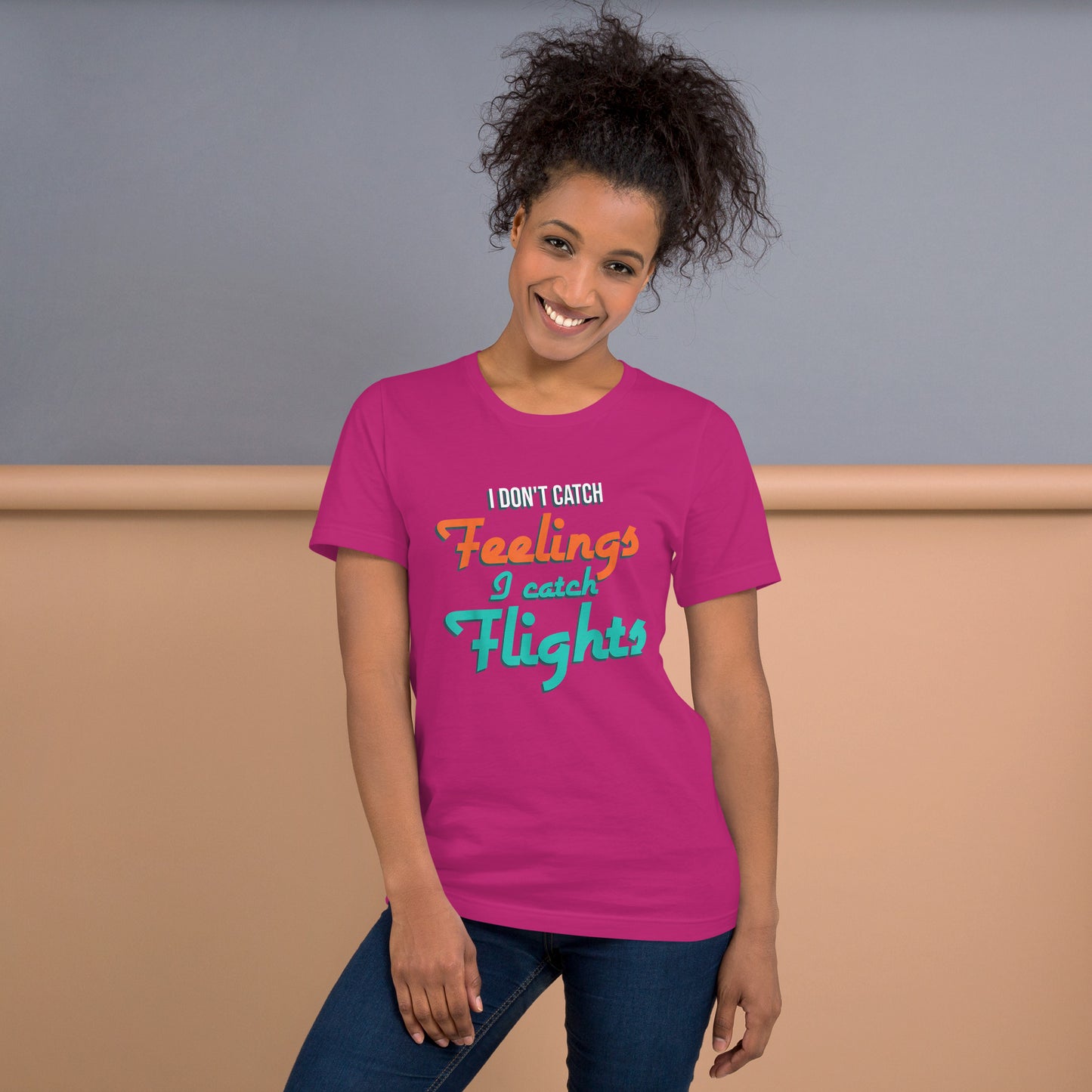 SHIRTOOPIA TSHIRT I DON'T CATCH FEELINGS I CATCH FLIGHTS T-S