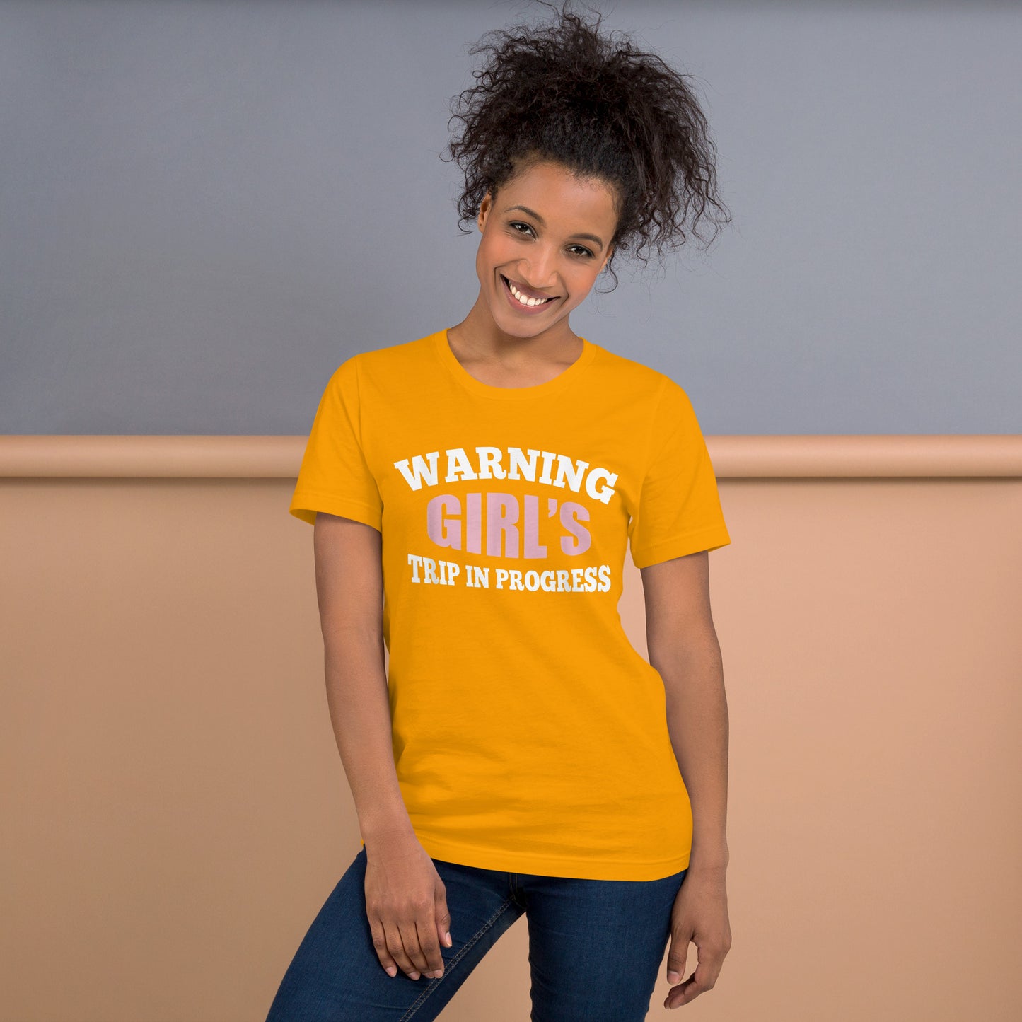 FUNNY VACATION TEES -WARNING GIRLS TRIP IN PROGRESS T-SHIRT