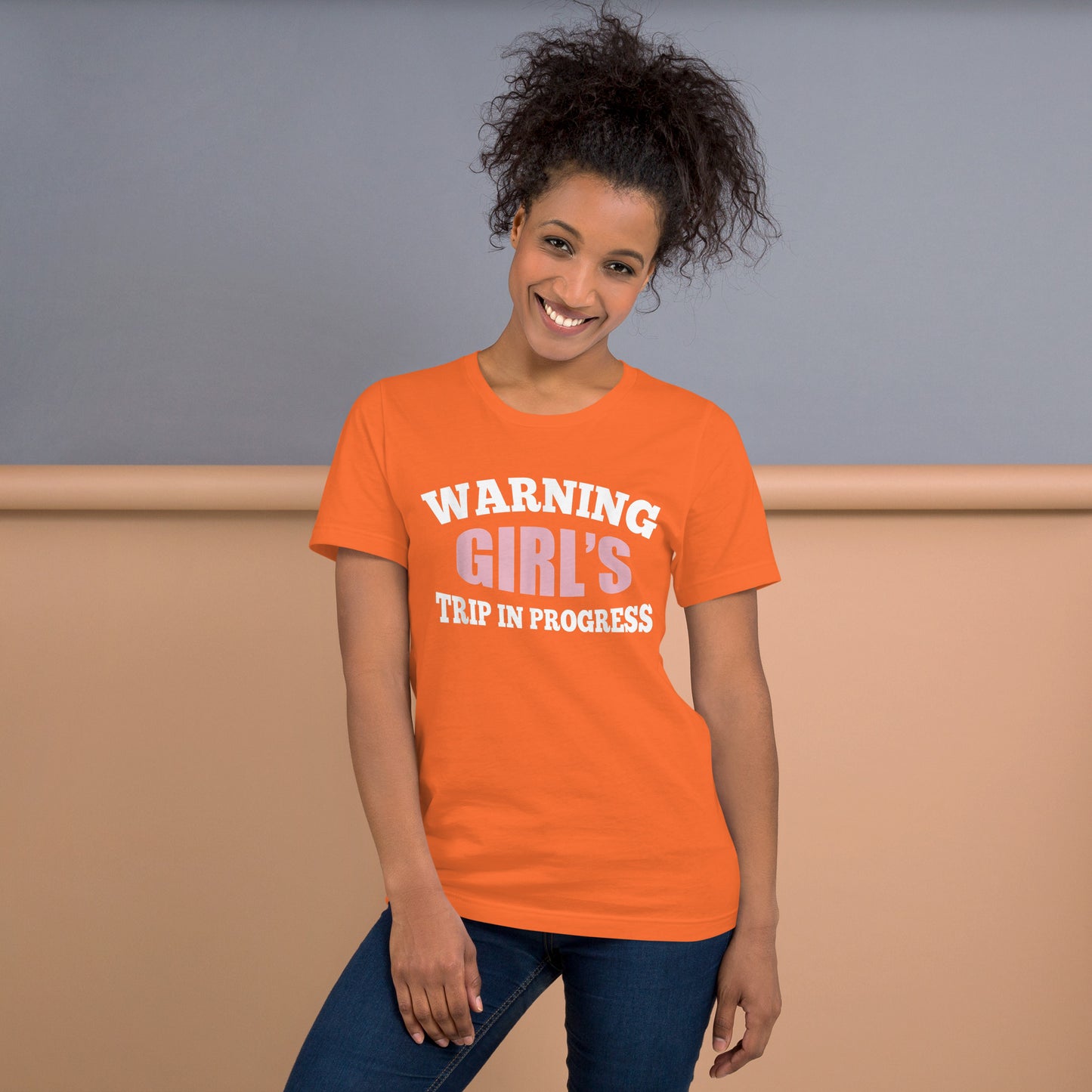 FUNNY VACATION TEES -WARNING GIRLS TRIP IN PROGRESS T-SHIRT